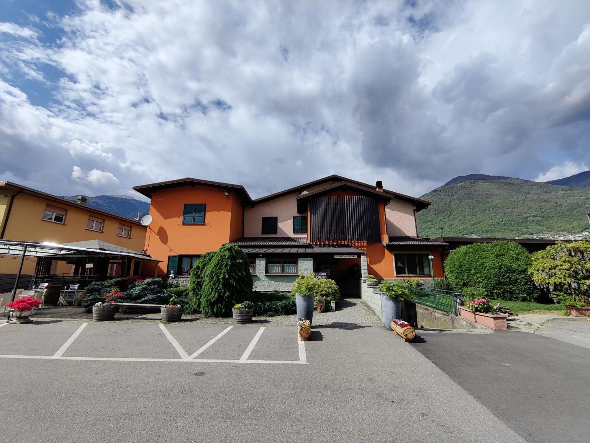 Albergo Baffo Chiuro Exterior foto